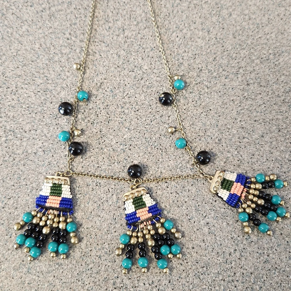 Ann Taylor Necklace - Picture 5 of 5